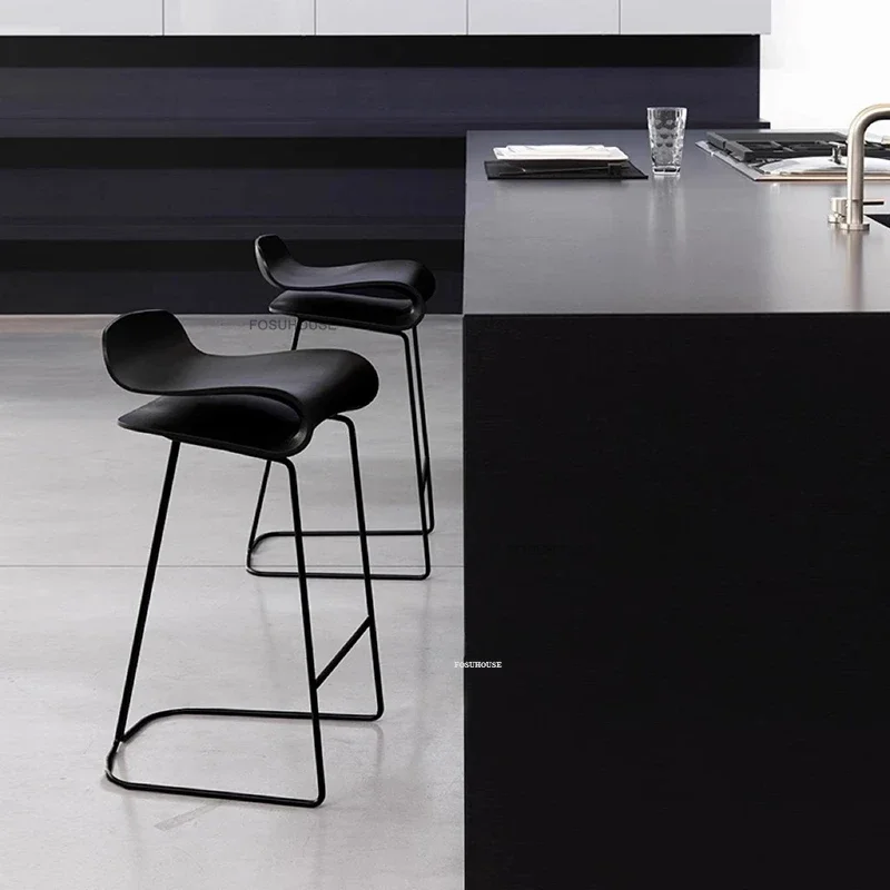 Nordic Iron Bar Chairs Luxury Bar Furniture Home Cafe Back Dining Chair Creative Suspended Design Stool Kitchen Curve High Stool