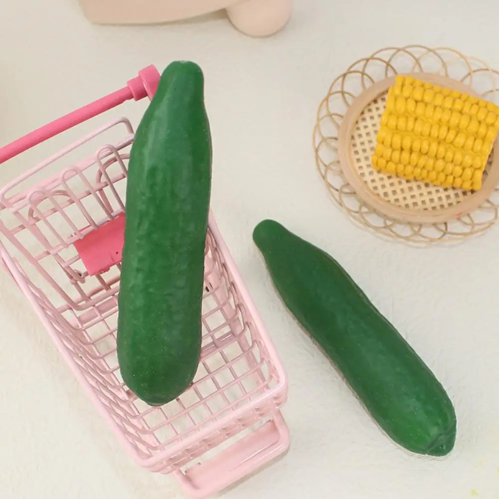 Simulated Cucumber Squeeze Toy Slow Rebound Stress Relief Prank_voghion.com