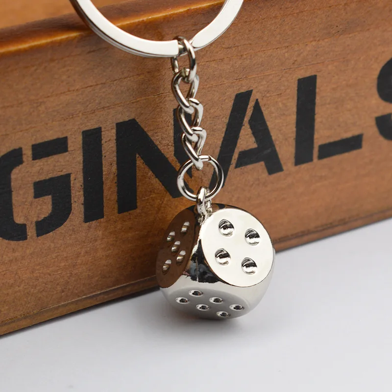 CFLNYC Portachiavi 3D Lucky Four Leaf Clover, Simpatico Portachiavi in ​​ Lega d'Argento lucidato con Portafortuna for Donne e Uomini