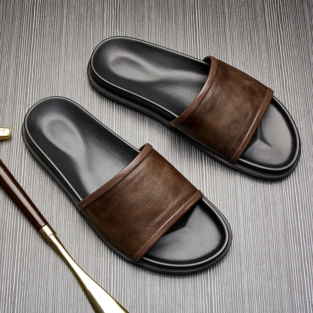 

Leather Flip-flops 2023 New Men's Leather Slippers Outdoor Non-slip Indoor Home This Batch of Slippers