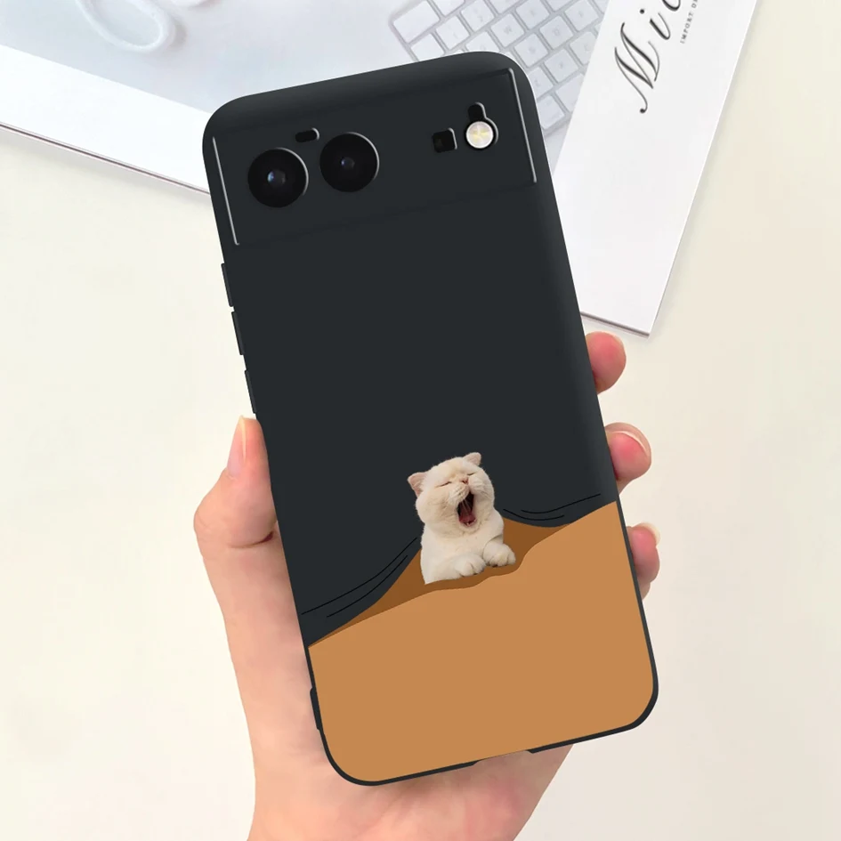 Astronaut-Themed Shockproof Silicone Case - Cute and Durable Cover