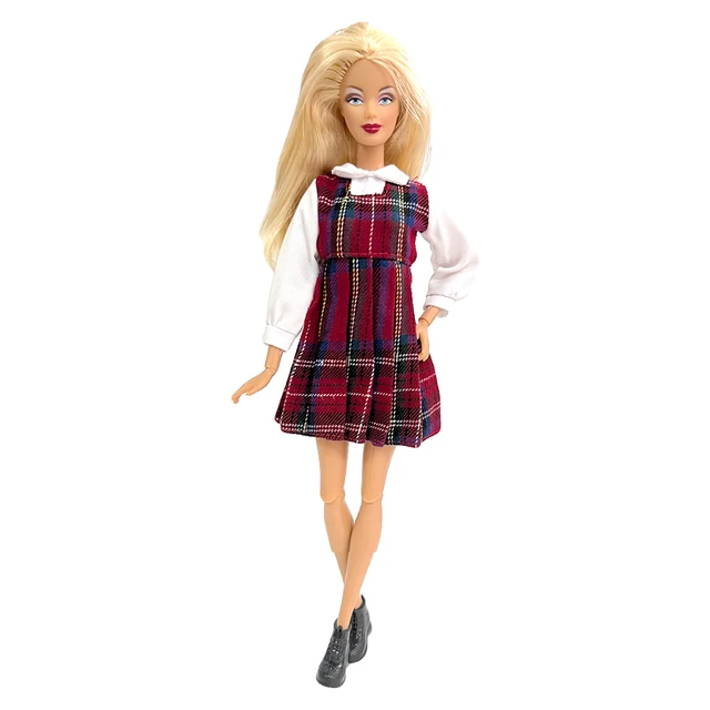 Como Fazer Uniforme Escolar Para Barbie, Roupas de Boneca Fácil de Fazer