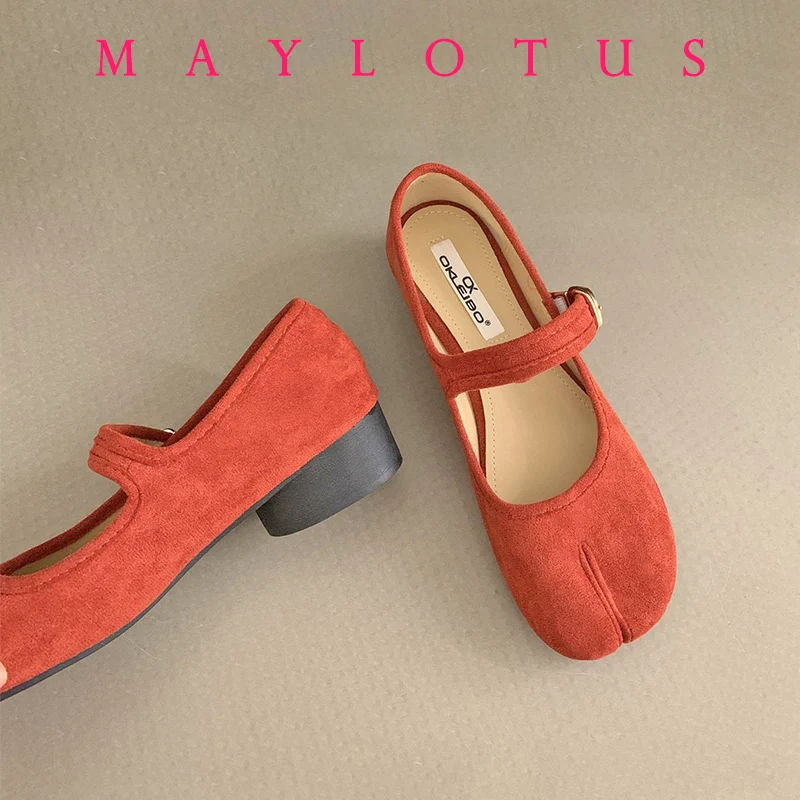 2025 Woman 3cm High Heel Split Toe Tabi Shoes Solid Colors Female Suede Shoes Ballet Dress Comfortable Retro Mary Janes 3