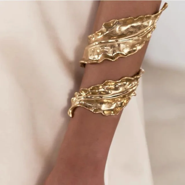 New Gold Color Leaf Alloy Bracelet Bangle for Women Girls Bohemian Hip-hop Exaggerated Chunky Punk Jewelry Gifts 2024 Trendy 1