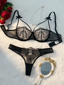 Bow Lounge Set 1