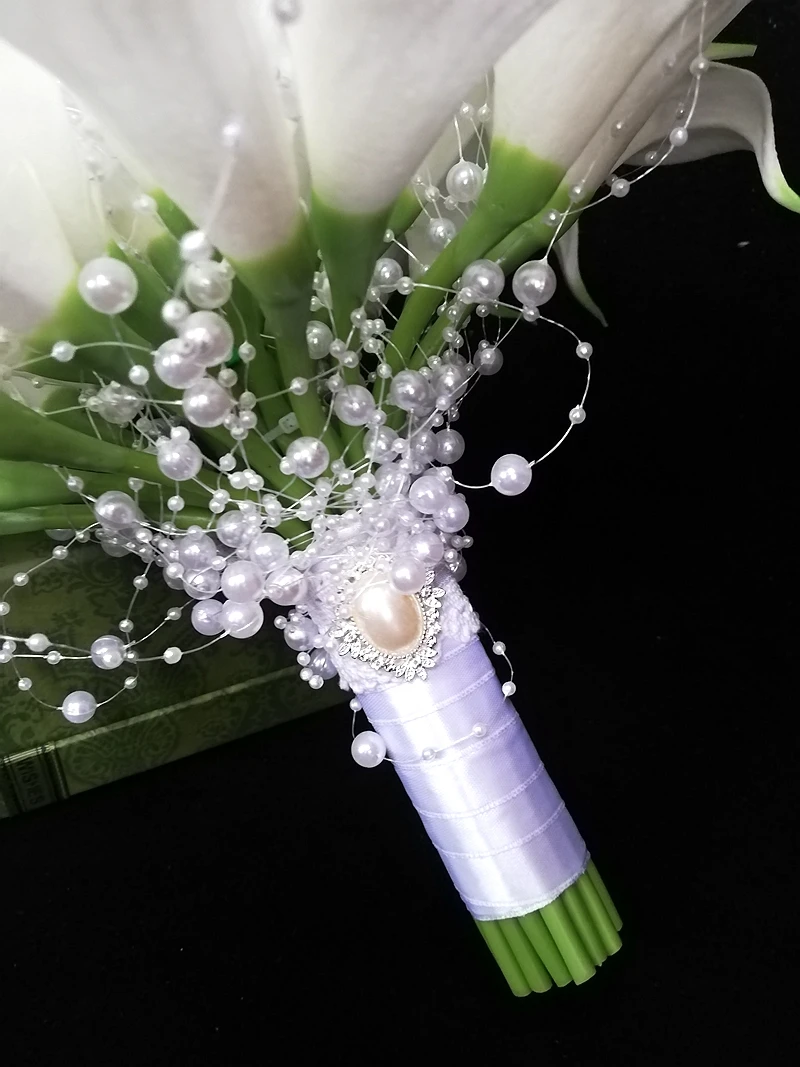 New in Wedding Accessories Ivory Calla Lilies with Pearls Luxury Bridal Flowers ramo de flores para novia Wedding centerpieces