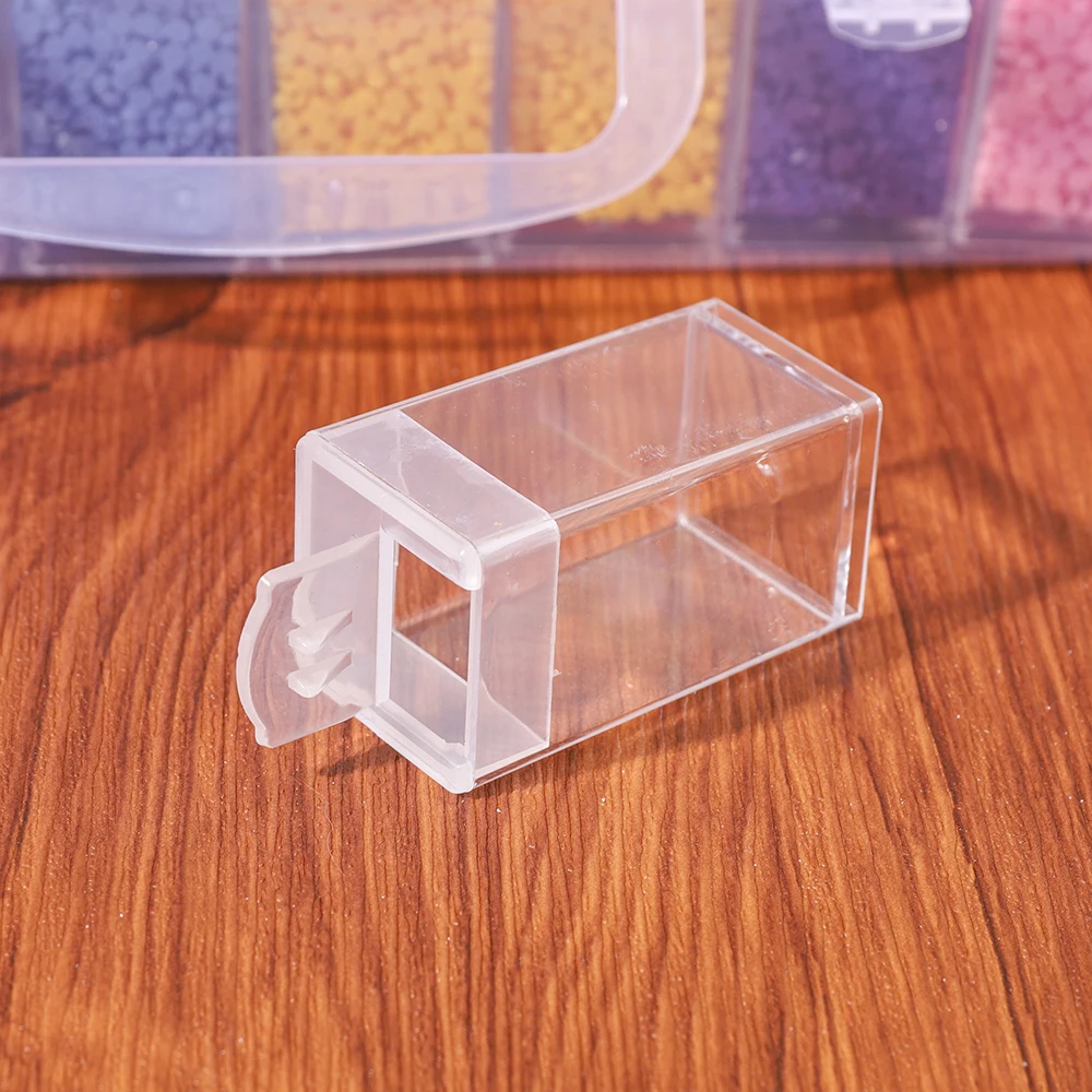 32-Piece White Plastic Storage Box Organizer with Handle for DIY Diamond Painting, Nail Art, and Bead Accessories
