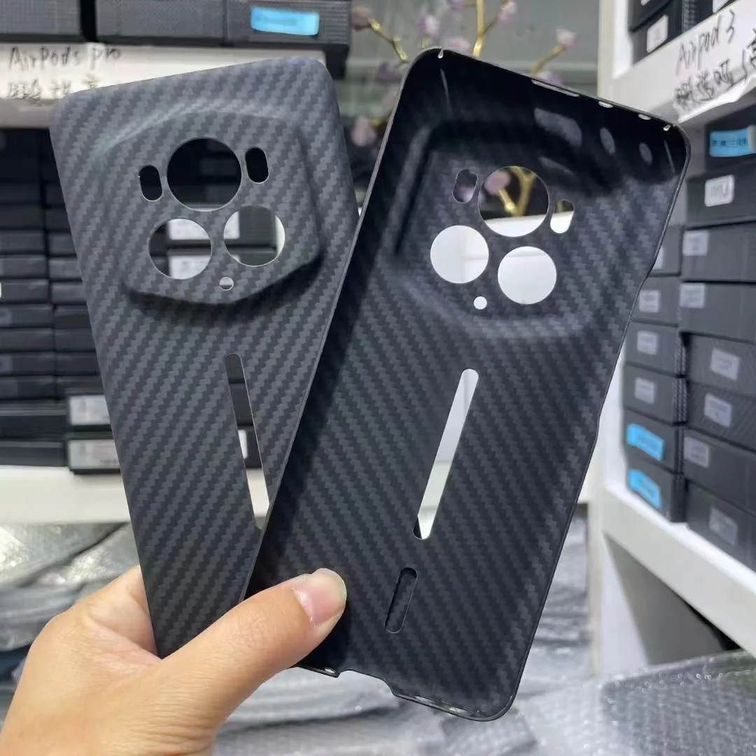 Deluxe1500D Kevlar ultra-thin heat dissipation frosted skin feel phone case suitable for Honor Magic6 RSR protective case