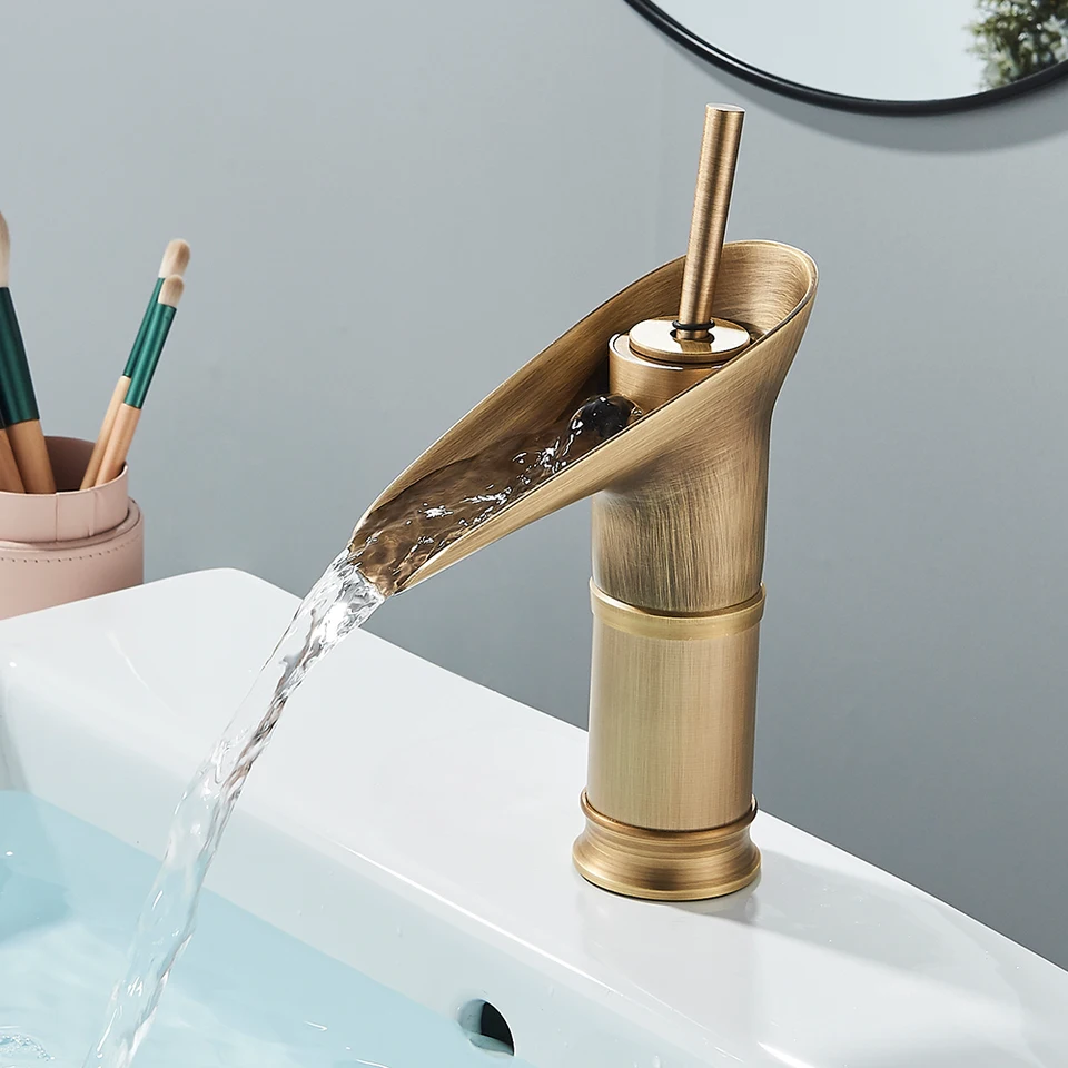 DUSROC Rubinetteria Vintage per Lavabo Bagno, Miscelatore Lavabo Rubinetti Lavandino Acqua Calda e Fredda, Ottone Monoforo, Miscelatore Monocomando Lavabo Alto, Antico Efficency