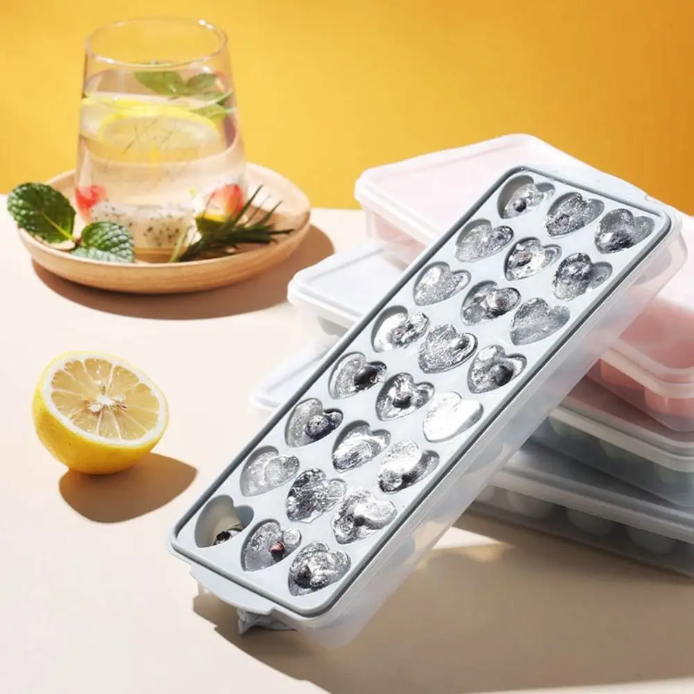 Homemade Ice Cube Mold New Cute Wind With Cover Tape Ice Box Heart Refrigerator Box Children