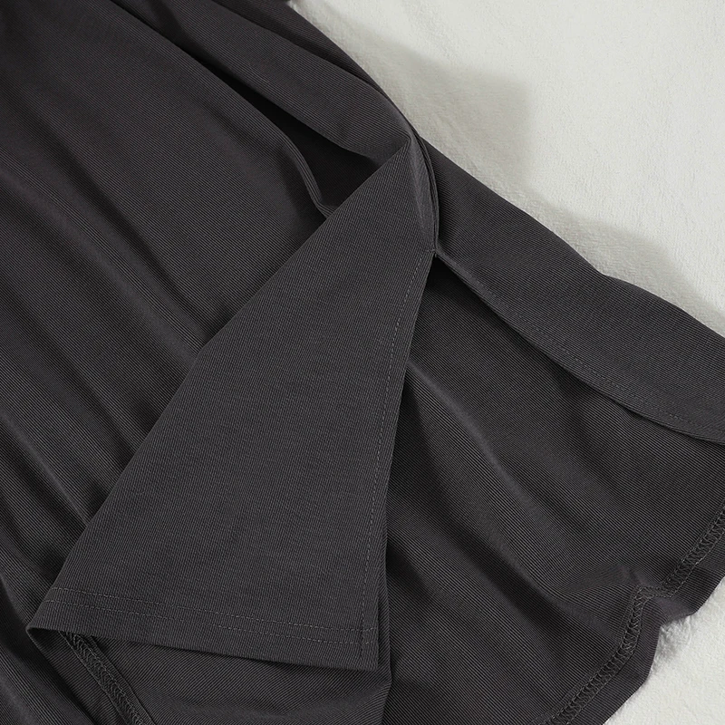 Рисунок 5 - Женский клетчатый костюм из рубашки