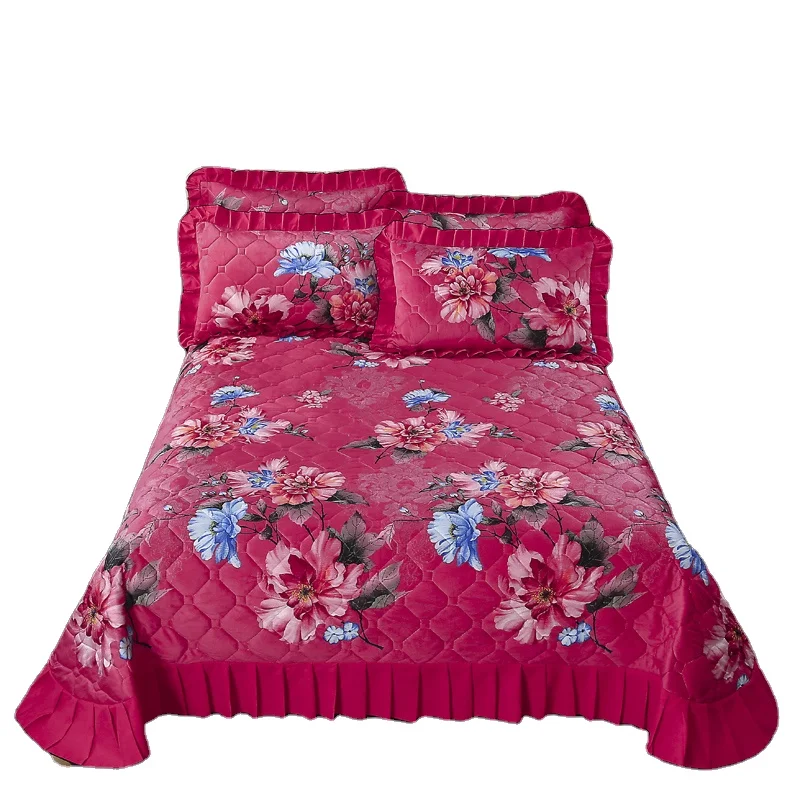 

American style waterproof Red Flower Velvet Bright Color Bedspreads