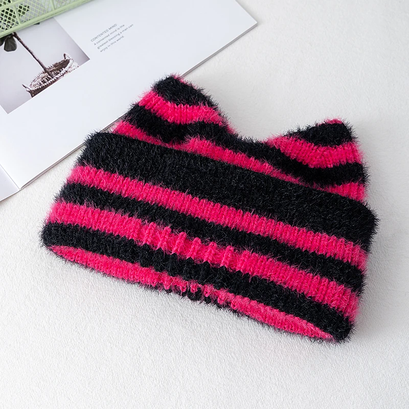 Hot Sale Women Y2K Beanie Hat Soft Warm Beanie With Cat Ear Stripes Design Fashion Outdoor Warm Hat Beanie Warm Cap For Girl