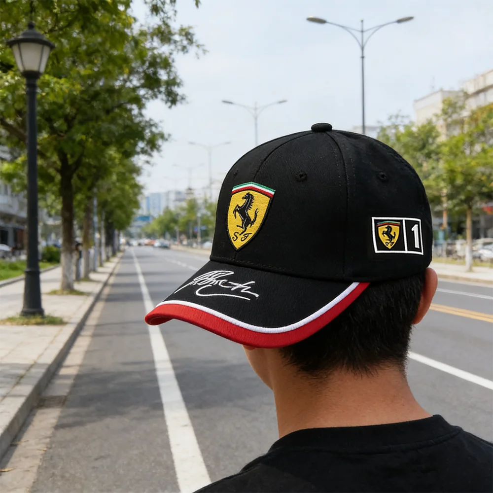 1pcs 자동차 배지 야구 모자 페라리 F1 F80 SF90 Stradale SF90Spider 296 GTB 밸브 용 조정 가능한 야외 스포츠 선 스크린 모자