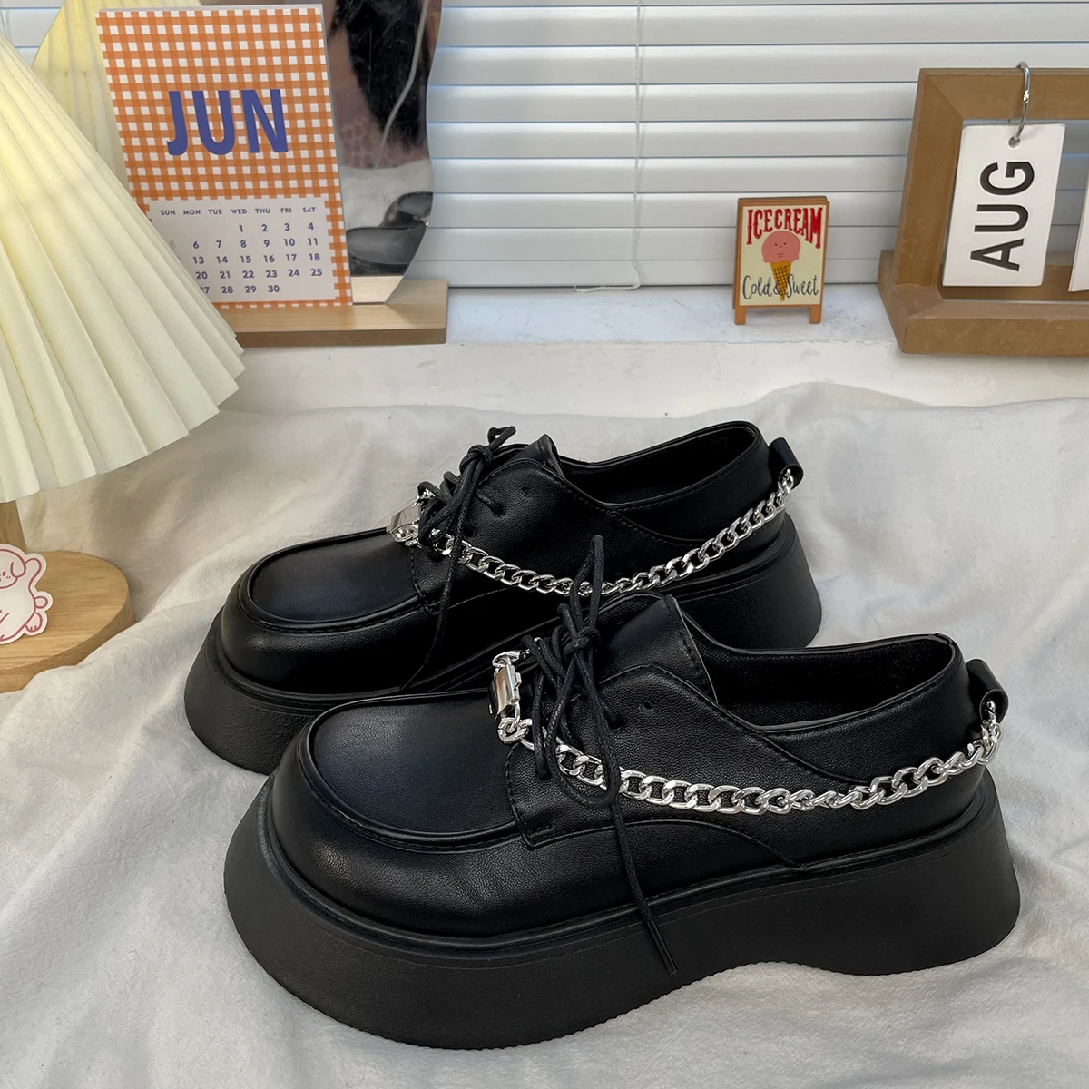Lolita Shoes New Trend Chain Platform Shoes Thick Heel Retro Mary Jane