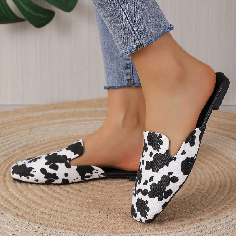 

Women's Shoes 2023 Fashion Closed Toe Half Slippers Summer Light Black and White Cow Pattern Flat Heel Women's Slippers