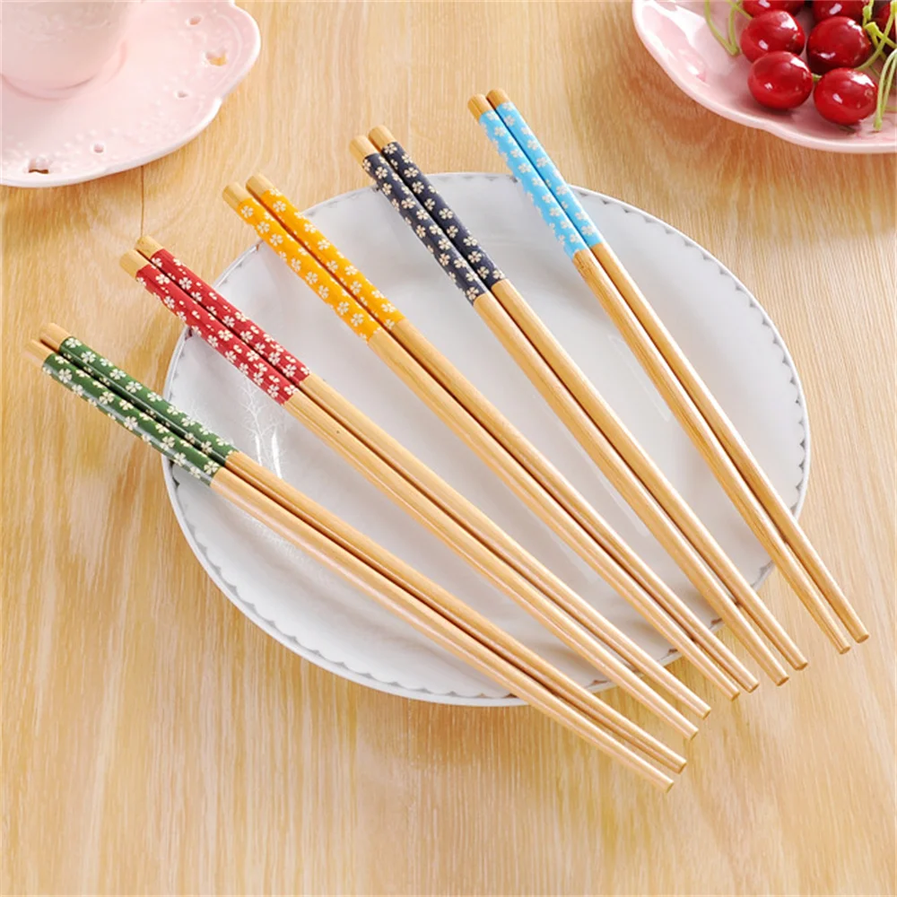 Description Picture 3 of item1Pairs Natural Bamboo Chopsticks Reusable Traditional Handmade Chinese Classic Wooden Chopsticks Sushi Kitchen Tool 24cm Hot Pot