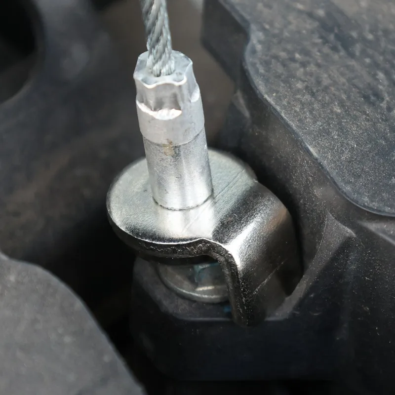 Oil Drain Plug Removal Tool Magnetic Oil Plug Remover Wrench Anti Scald Auto Car Oil Drain Wrench Automobile Repair Maintenance