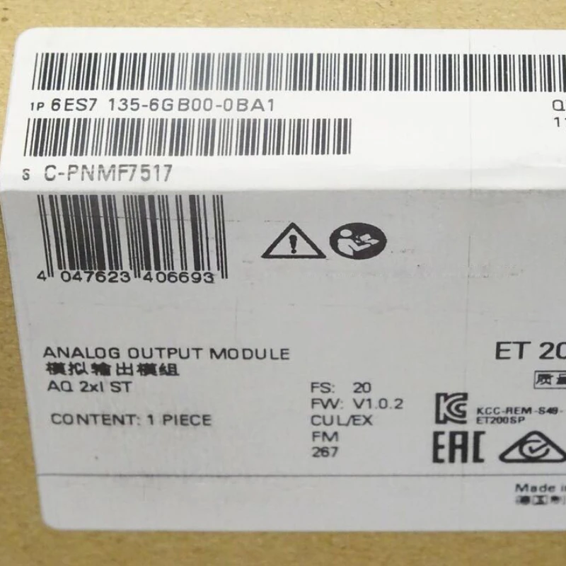 

New ET 200SP output module 6ES7135-6GB00-0BA1 6ES7 135-6GB00-0BA1 comes with a one-year warranty for quick delivery