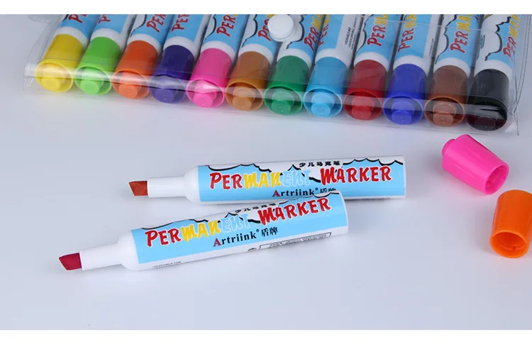 Children's 12-color marker set student large-capacity watercolor pens, color oil painting pens and stationery .