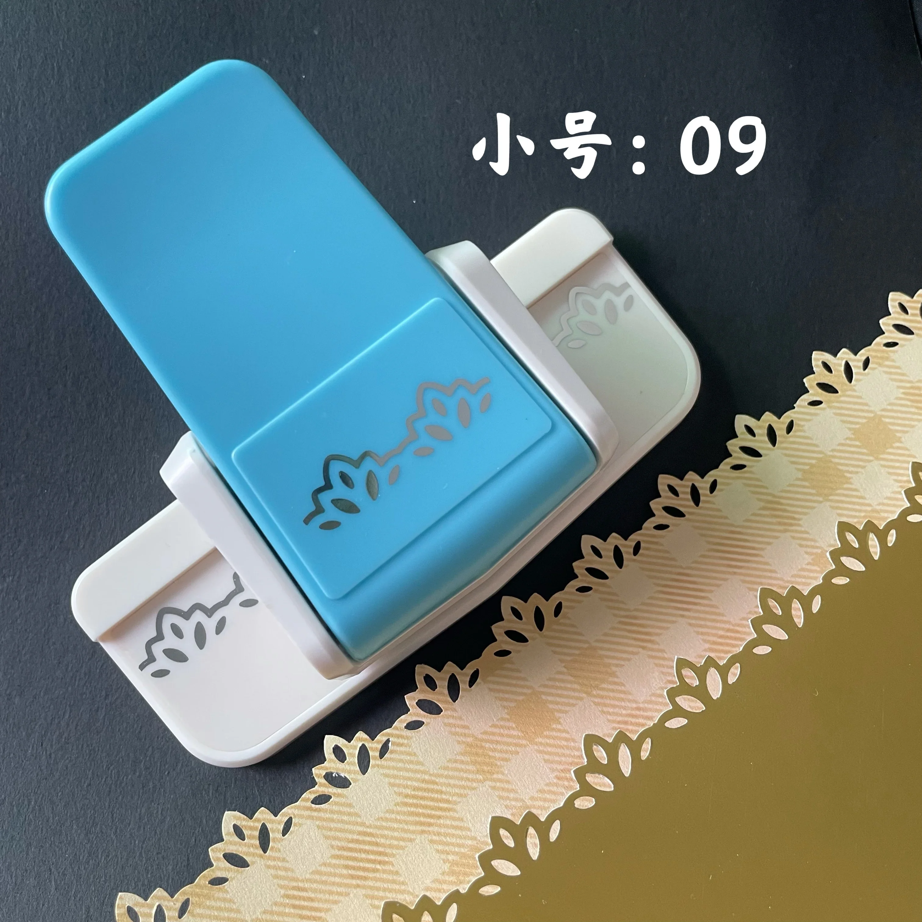Embossing Device for DIY Greeting Cards with Hollow Lace Edge