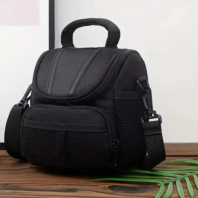 Single Shoulder SLR Camera Bag Adjustable Shoulder Strap Photography Bag Zipper Lightweight Camera Handbag Camera Accessories