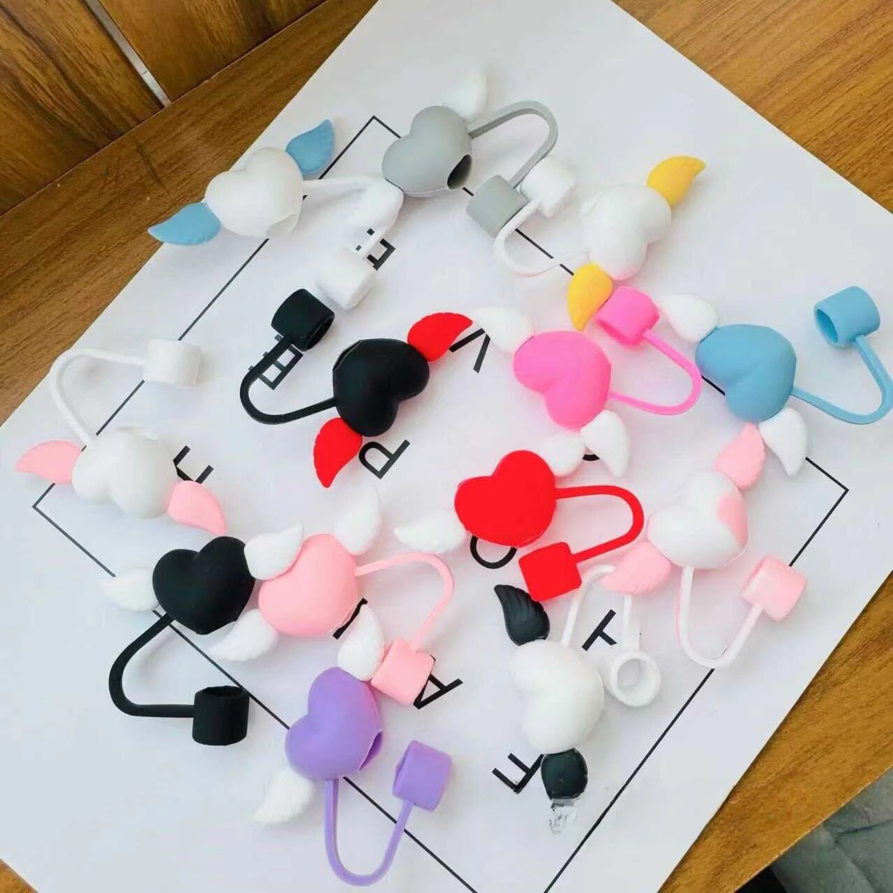  Silicone St Cup Stopper for Stanley St Cup Large Caliber Heat Resistant Love Wings Design Suitable for Girls