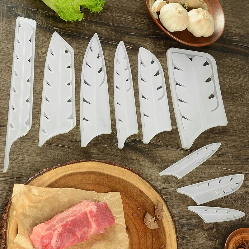 1PCS 3.5/5/7/8 Inch Kitchen Knife Sheath Black White Plastic Knife Covers Blade Protector Cover Edge Guards Case