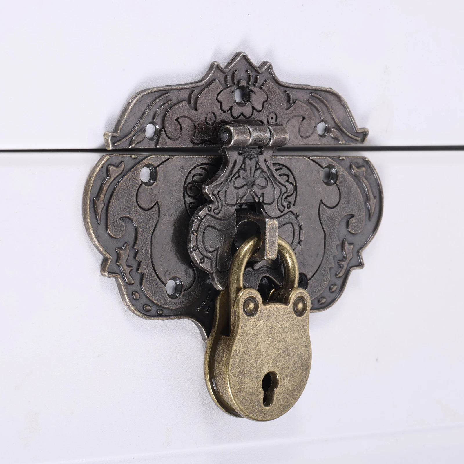 Antique Bronze Decorative Brass Hasp Clasp Latch and Padlock with Key and Screws for Jewelry Box Wooden Case Furniture Hardware