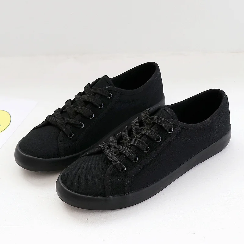 أحذية قماشية بيضاء منخفضة الارتفاع للسيدات ، أحذية...