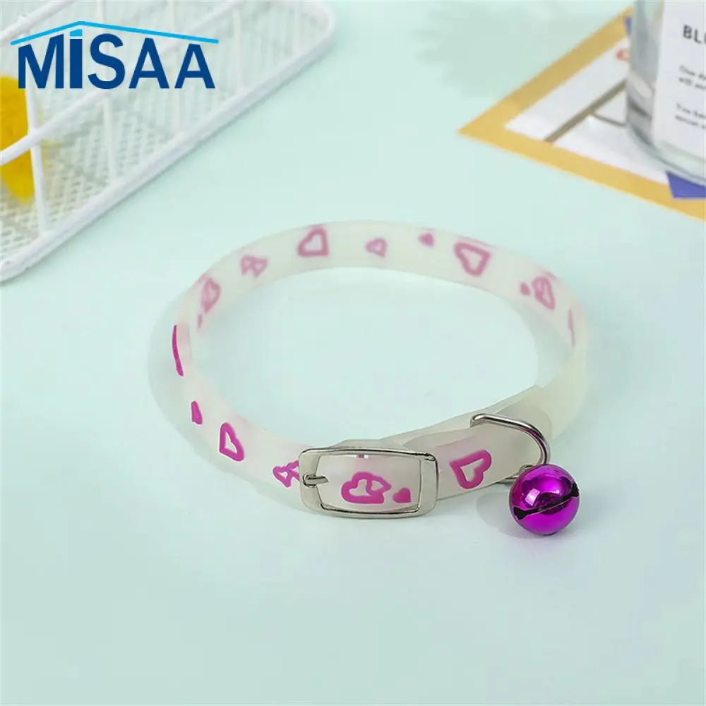 

Силиконовый светящийся ошейник с аккуратным прикосновением, аксессуары для маленьких собак и кошек, Повысьте прочность ошейника в стиле домашних животных