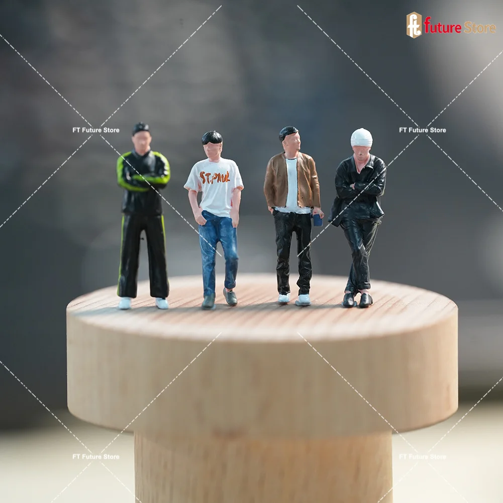 특별 할인 미니어처 피규어 1/64 페인티드 레이싱 드라이버 캐주얼 핸섬 남성 미니 인형 장면 소품 자동차 모델 장식 공예품