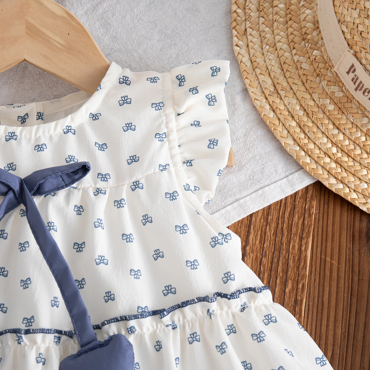 Süßes Babykleid mit Schleifenmuster, Sommermode für Mädchen (6 Monate - 3 Jahre) – Detail 9