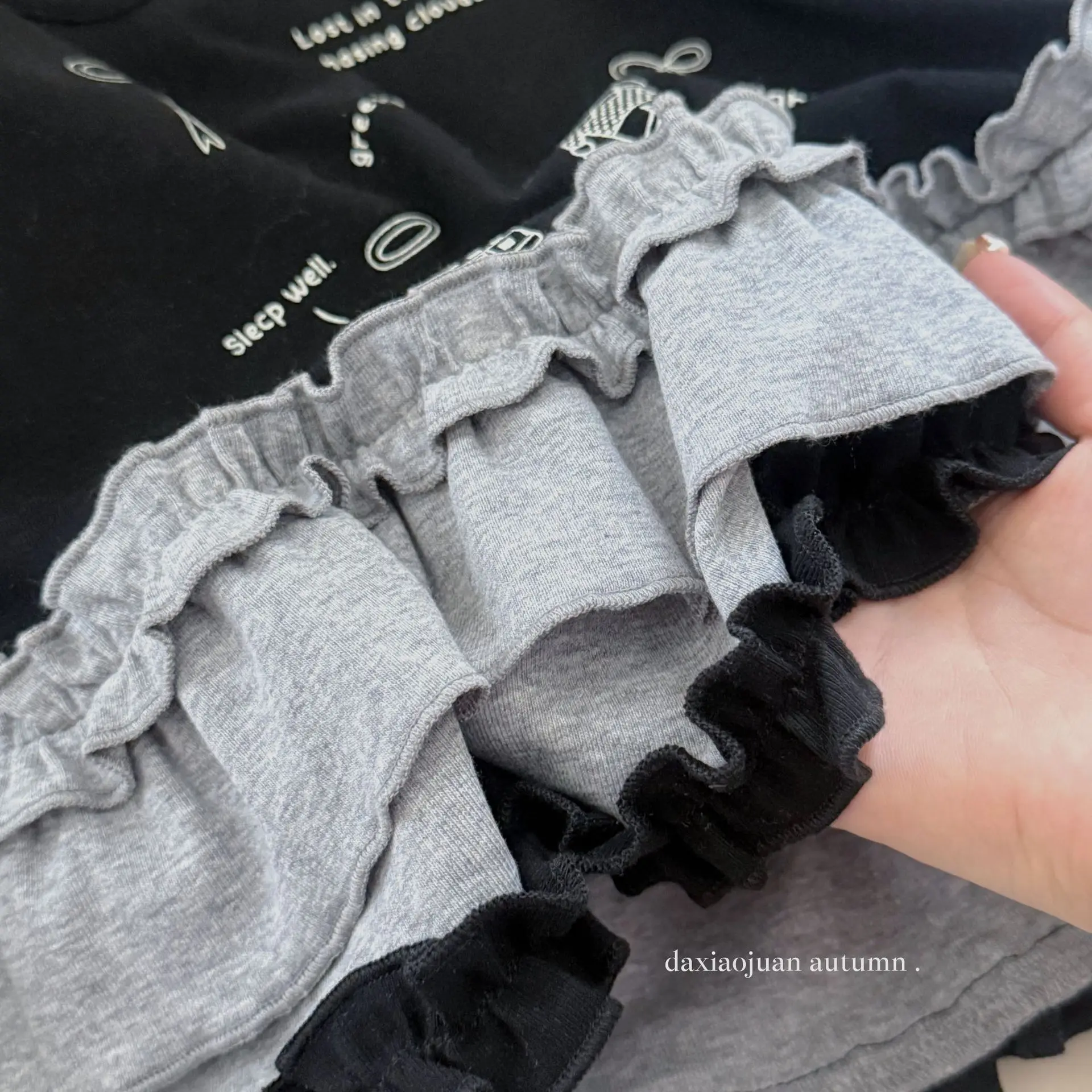 2025년 가을 한국 아동복 페이크 투피스 한국 버전 레이스 탑 여아 긴팔 베이스 셔츠