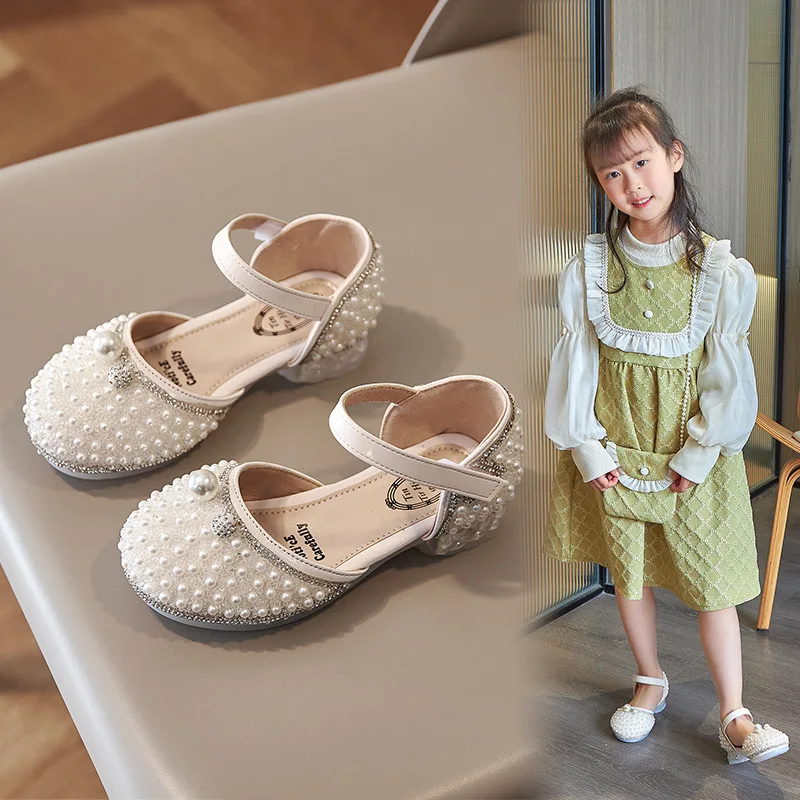 

Summer Girls Sandals Fashion Pearl Sequins Kids Princess Party Dance Shoes Rhinestone Children Small High Heels Wedding Shoes