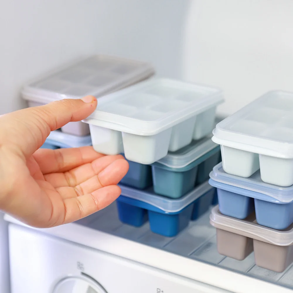 Ice Cube Mold 3Pack Trays with No-Spill Lids Easy-Release for Freezer Whiskey Cocktails Baby Food and Drinks 6 Cubes