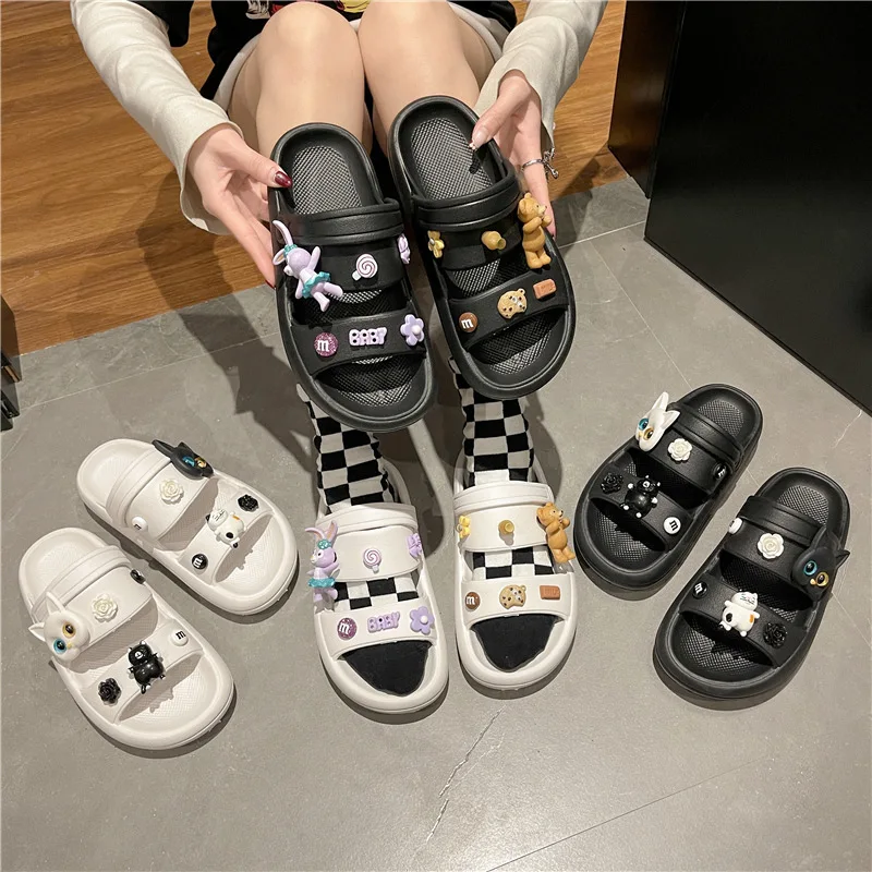 

Summer Women Slipper New Fashion Hundred Towers Outer Wear Thick Bottom Cute Cartoon Nurse Shoe Two Wear Anti-Slip Beach Sandals