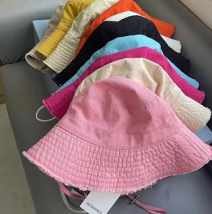 Рисунок 2 - Панама женская Солнцезащитная однотонная с надписью