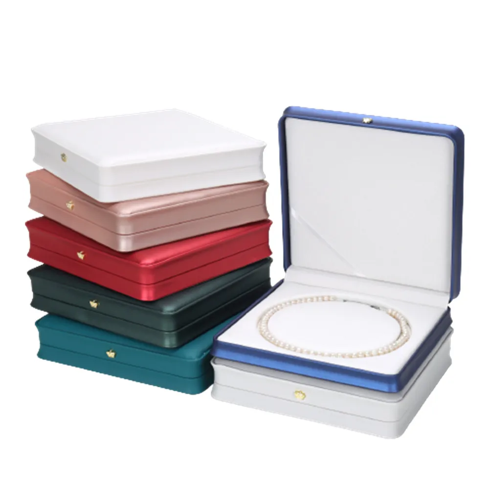 

1PC PU Jewelry Display Box Necklace Pendants Gift Packaging Storage Case Square Crown Pearl Jewellery Holder 19X19X4CM