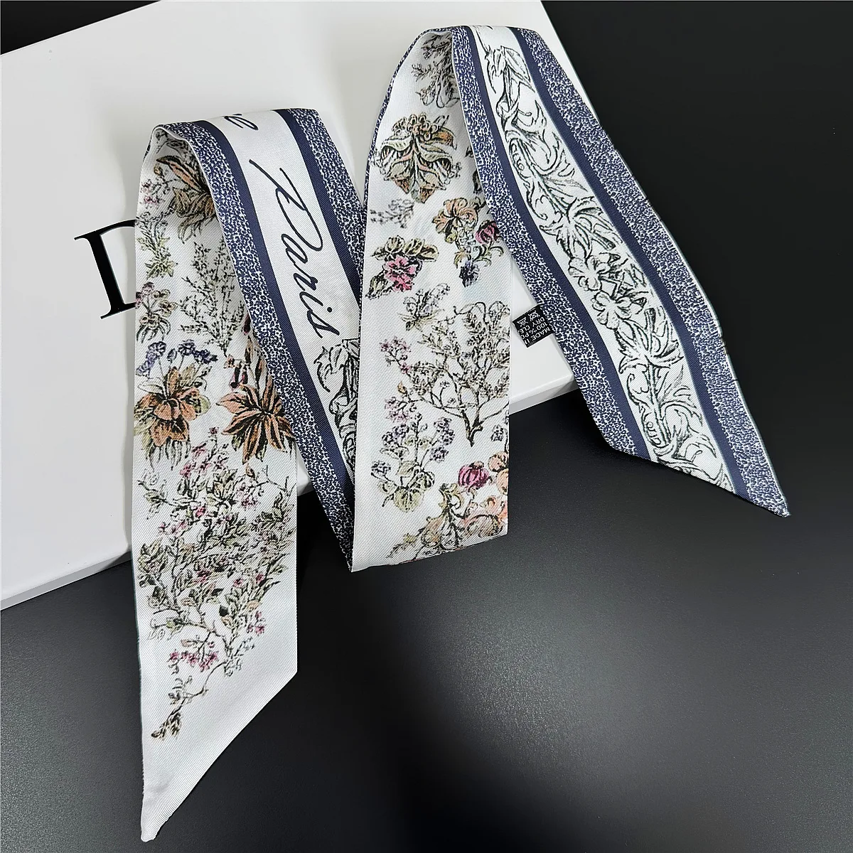 Koreanische Version von Tarot Neue Retro Pflanze Blume Frauen Dekorative Streamer Gebunden Tasche Band Kleinen Schal Großhandel Schal für Frauen – Detail 9