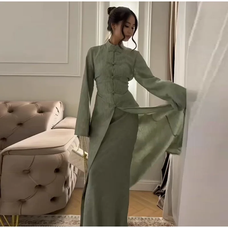 Damen Baumwoll-Leinen-Zweiteiler mit langen ausgestellten Ärmeln, Stehkragen, vorne geschlitztem langem Oberteil, schmalem Maxikleid, 2026, lässige Alltagsoutfits – Detail 2