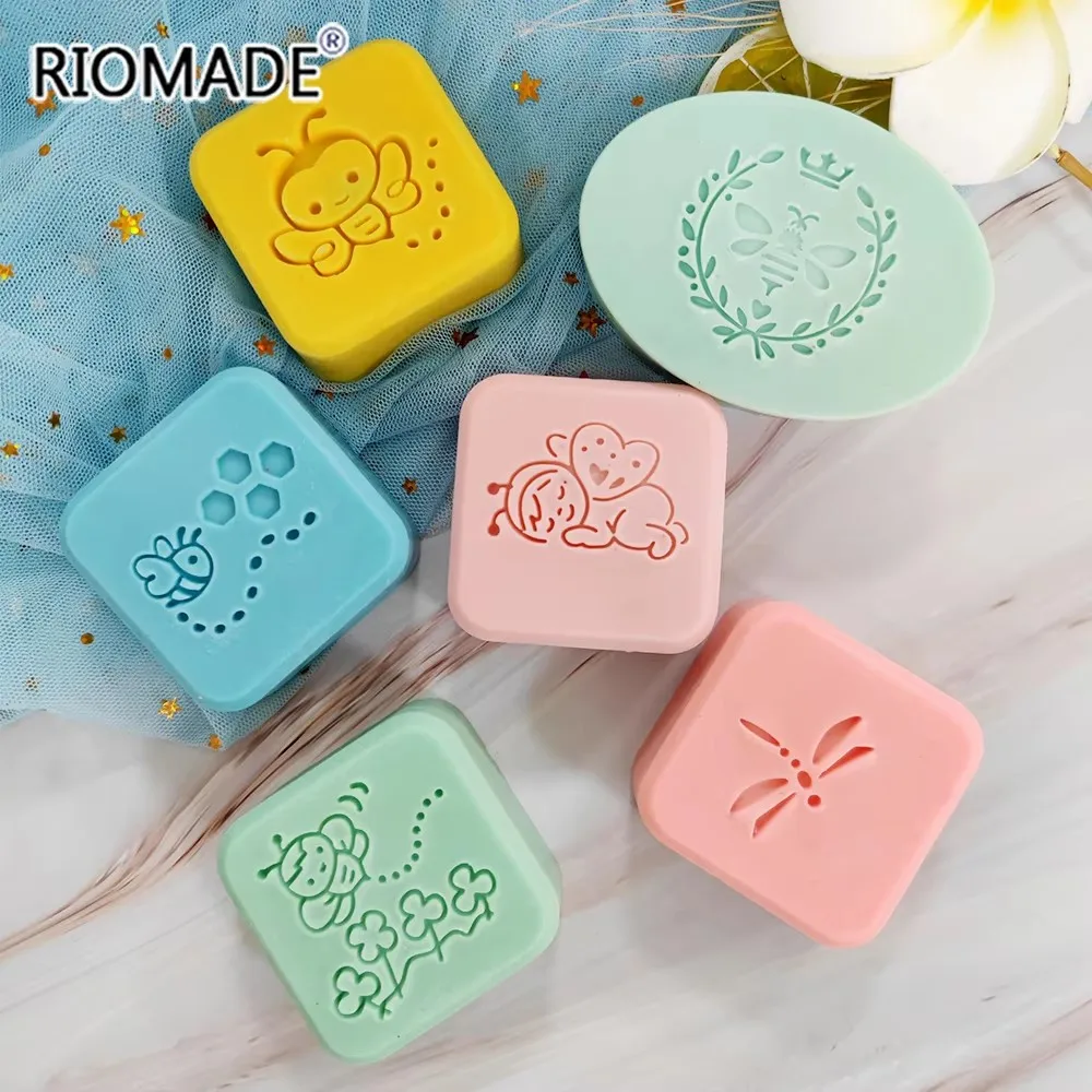 Fly Bee Handmade Soap Stamp Honeycomb Natural Soap Making Stamps Tools Transparent Resin Acrylic Chapter Custom
