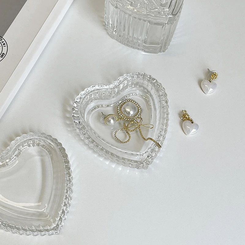 Crystal Glass Heart-Shaped Storage Box Embossed Jewelry Box