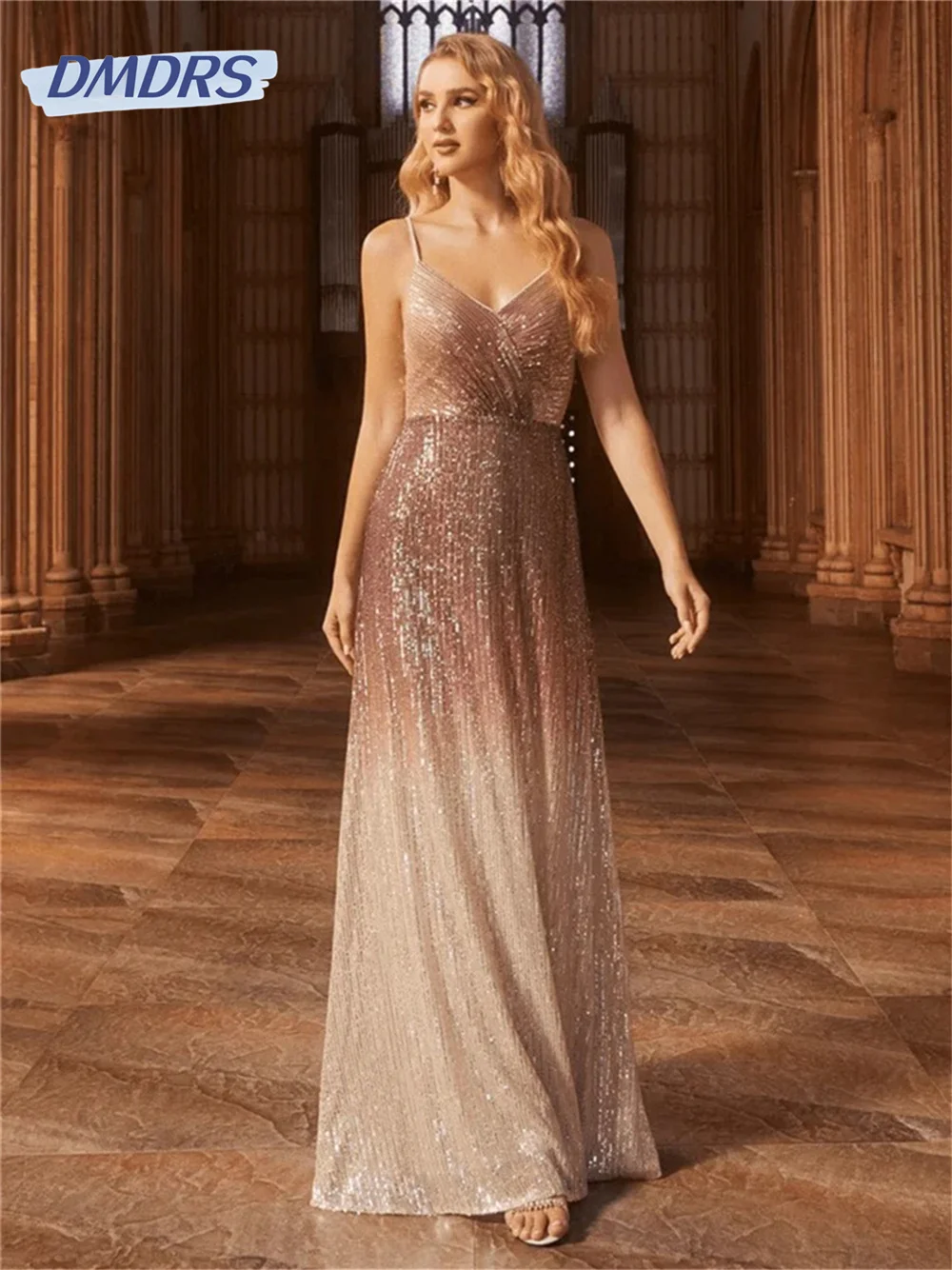 

Luxurious spaghetti straps V-neck Evening Gown 2024 Classic Sleeveless A-Line Dress Charming Sequin Gowns Vestidos De Novia