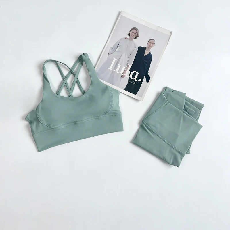 Ensemble de Yoga 2 pièces pour femmes, vêtements d'entraînement, combinaisons de sport, Leggings taille haute, bretelles croisées, soutien-gorge de Fitness, haut, survêtement de course