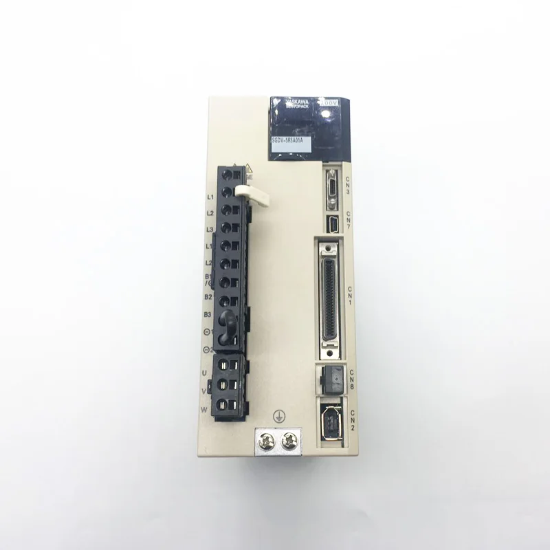 

Совершенно новый Yaskawa PLC Yaskawa SGM-08U2HA12 SGM08U2HA12