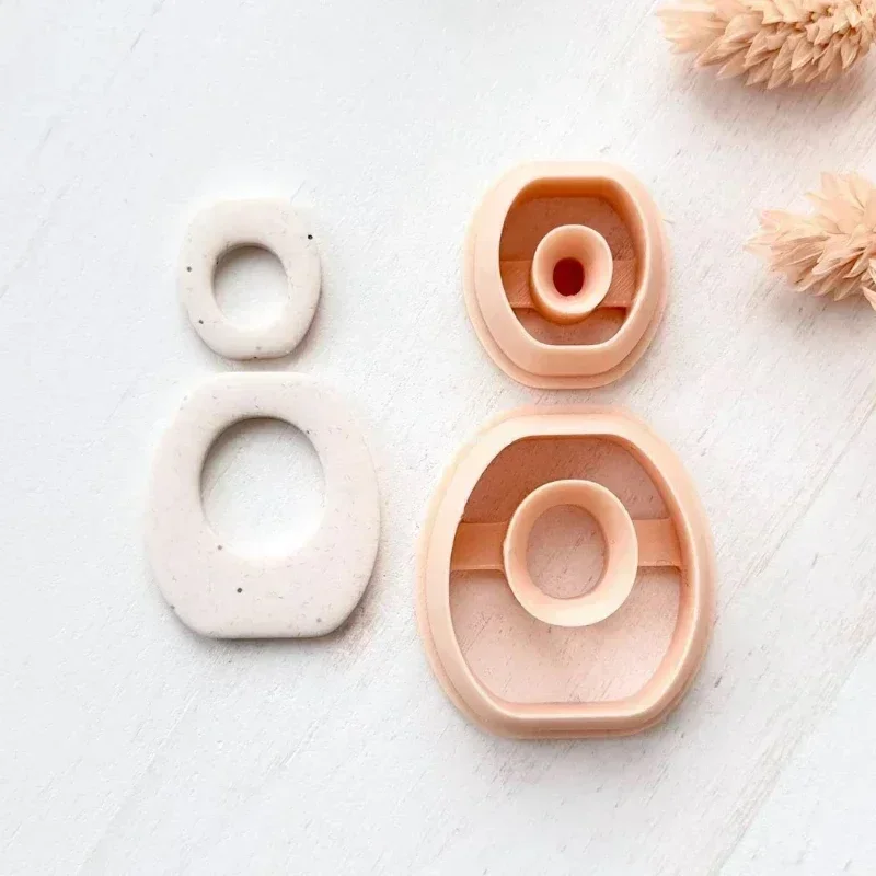 Polymer Clay Cutter 2Pcs/Set Geometric Hollow Shape Polymer Clay Mold Cutters DIY Earring Jewelry Pottery Clay Cutting Tools