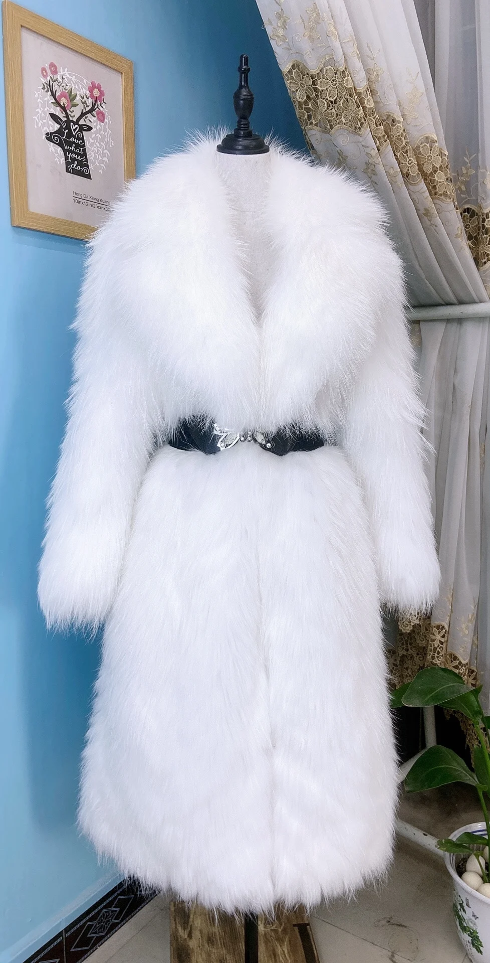 Рисунок 5 - Куртка ANNSIRGRA из 100% натурального Лисьего меха