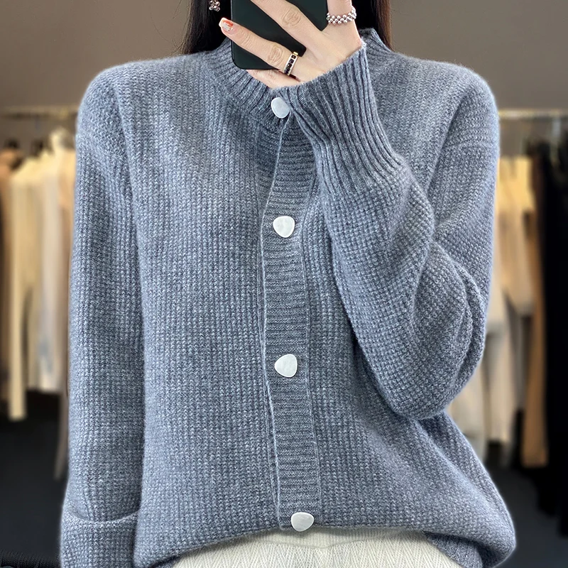 

Fashion temperament 100% pure wool ladies autumn and winter new round neck solid color loose cardigan top