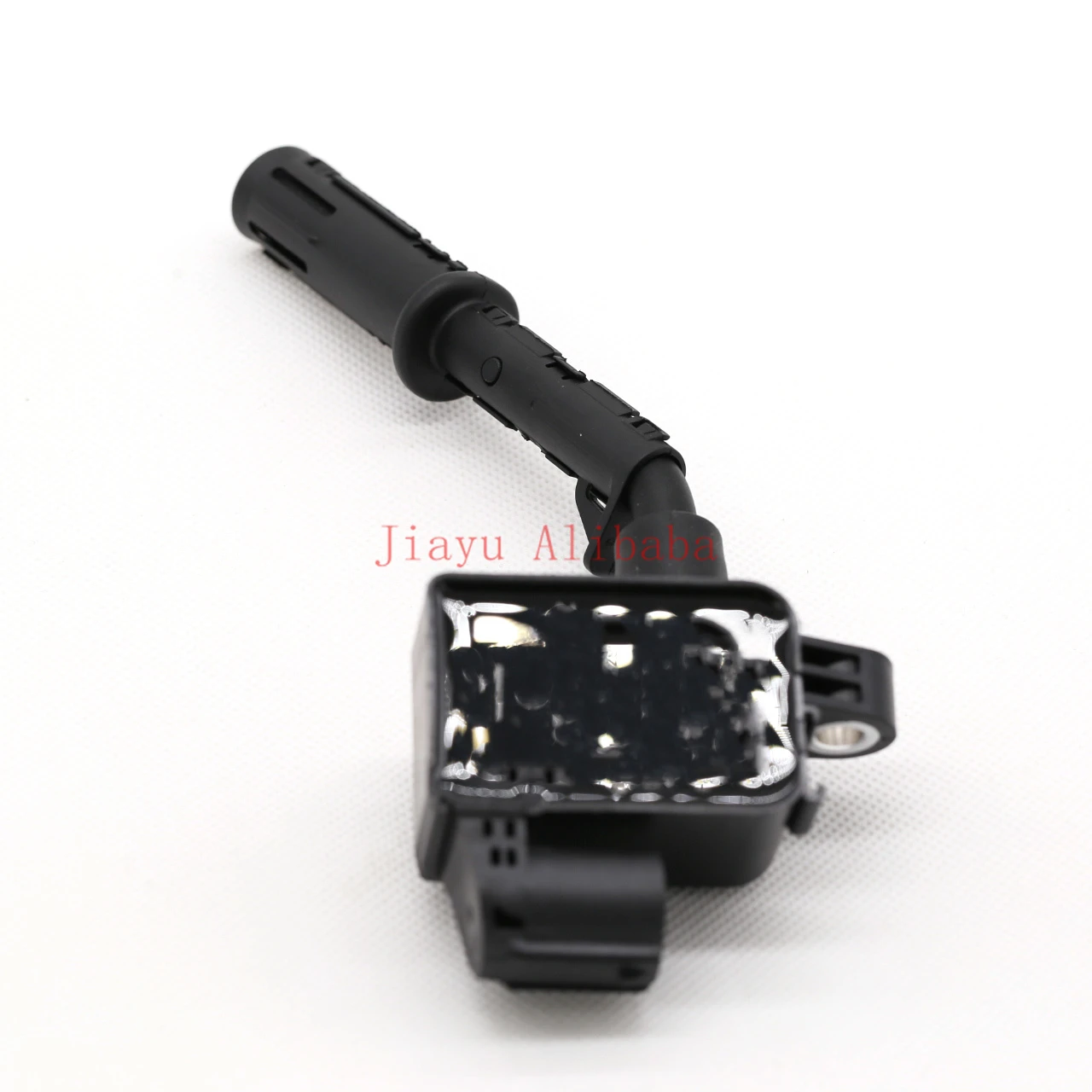 

Engine Ignition Coil for Mercedes Benz CLS350 CLS300 E350 GLS400 ML300 ML350 R350 SLK350 SL350 S350 S400 W222 W221 2769063500